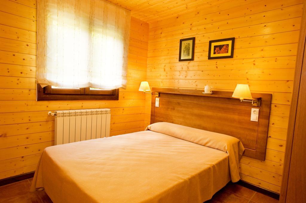 Bungalows La Borda D'Arnaldet Виянова Екстериор снимка
