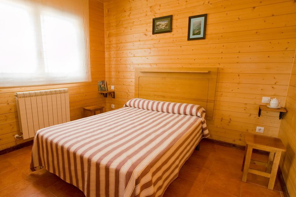 Bungalows La Borda D'Arnaldet Виянова Екстериор снимка