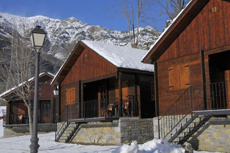 Bungalows La Borda D'Arnaldet Виянова Екстериор снимка